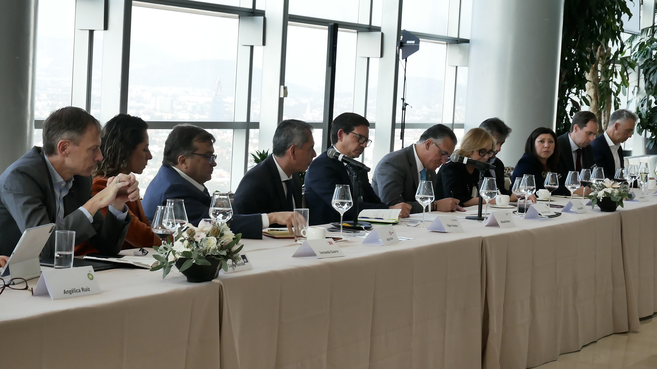 Encuentro con el secretario de Hacienda y Crédito Público, Edgar Amador Zamora